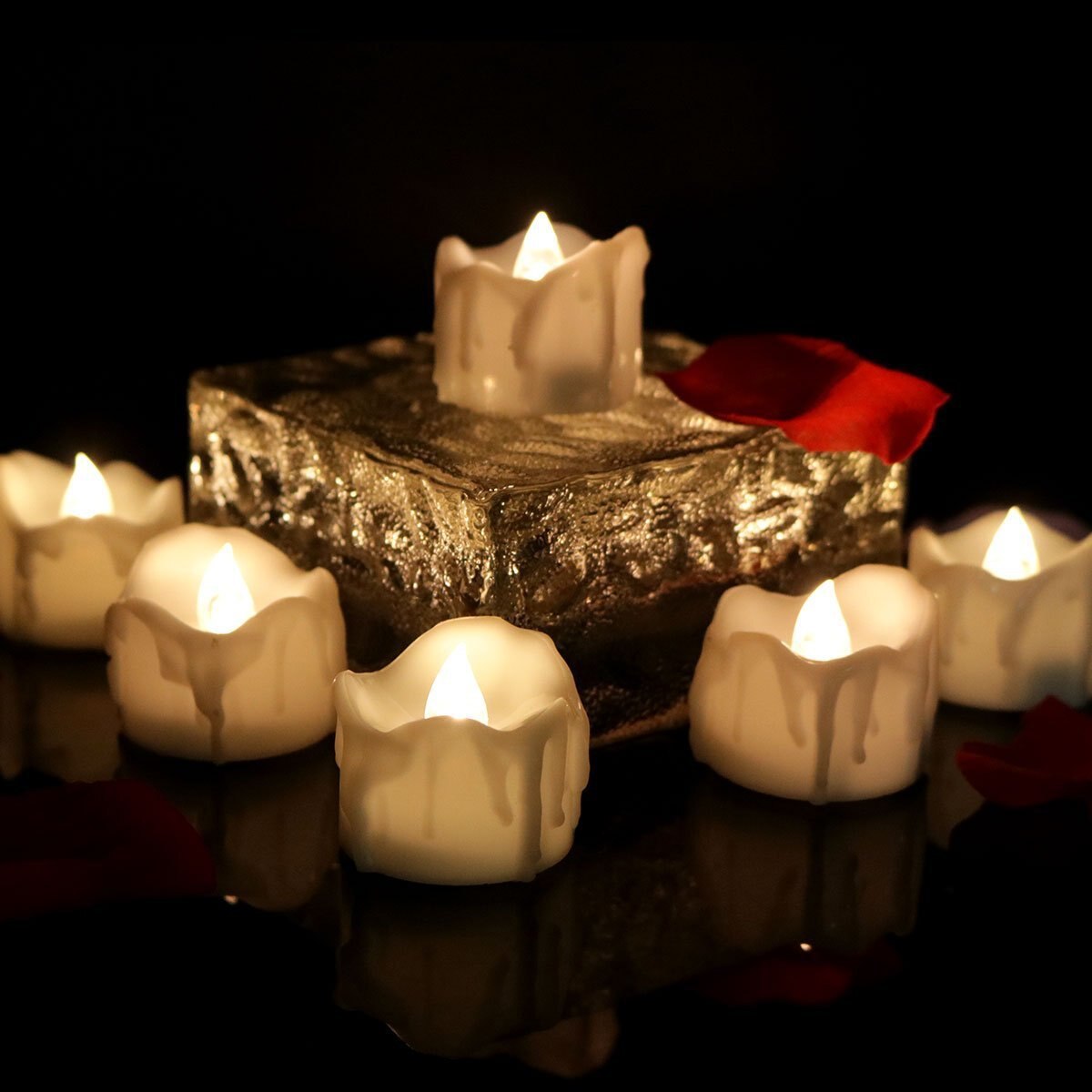 Flickering LED flameless candles with realistic flame effect in warm white, cool white, and yellow colors 4