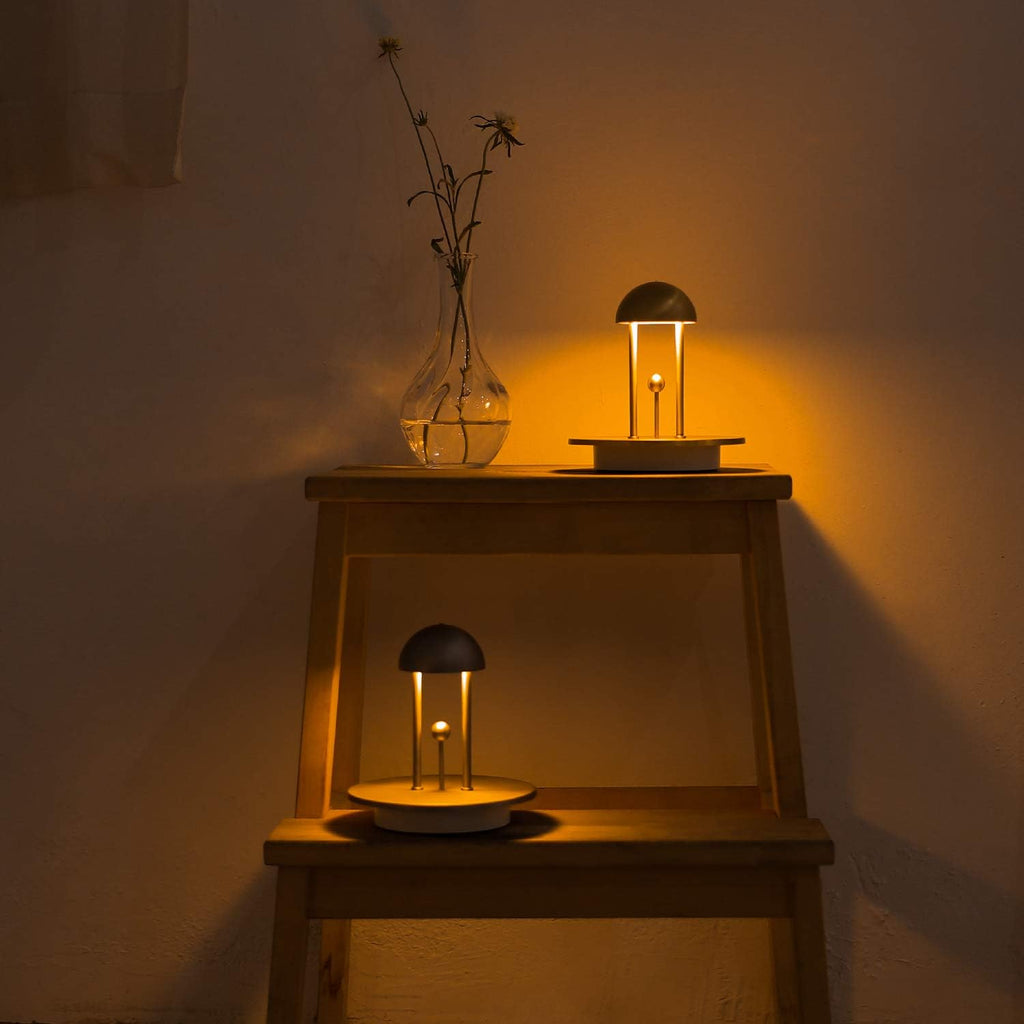 Gesture-controlled cordless table lamp with warm white dimmable light and 18-hour battery 11