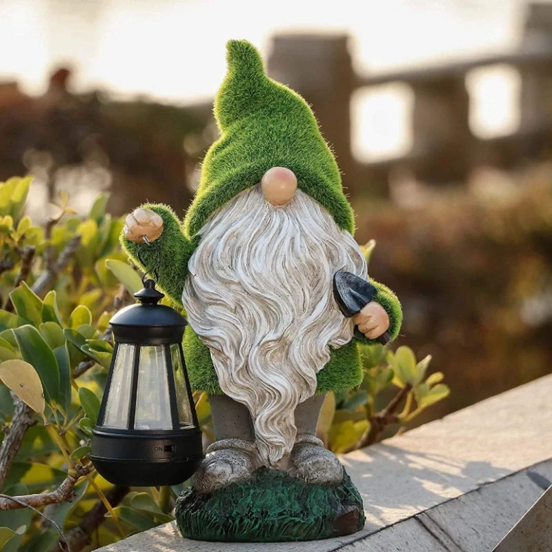 Set of 6 solar-powered garden gnomes with warm LED glow and automatic dusk sensor, weatherproof resin outdoor decoration 11