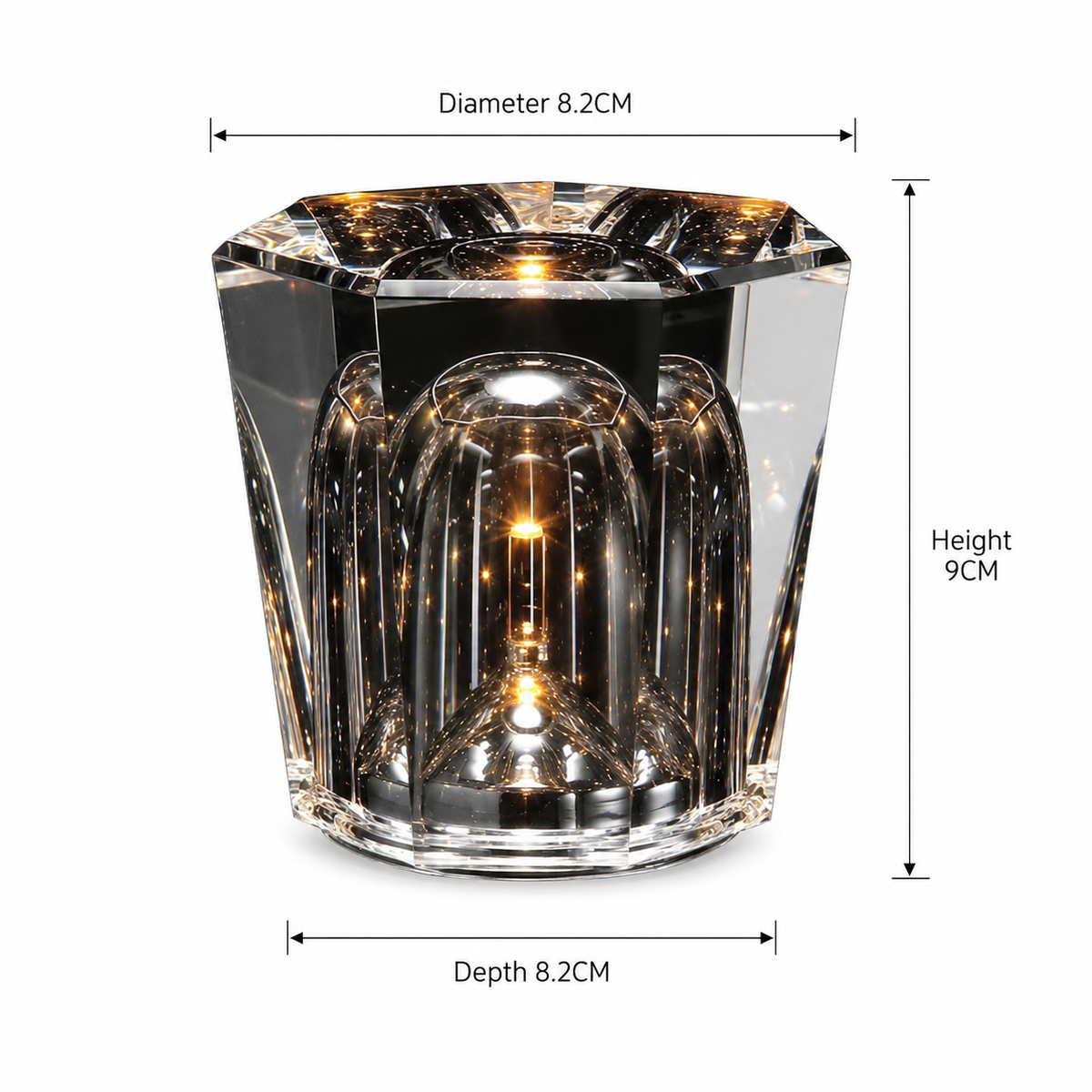 Crystal-cut USB rechargeable table lamp for bars and cafes. 9