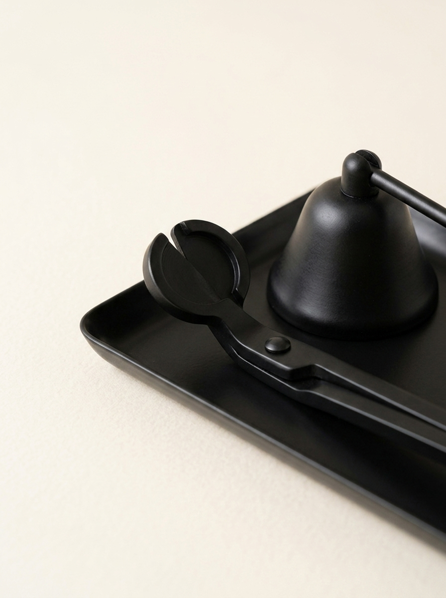 Onyx Candle Care Kit - trimmer detail